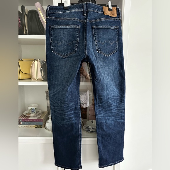 American Eagle Jeans - Picture 2 of 8